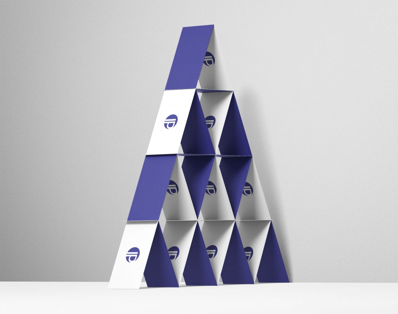 dlesign stack of cards | dlesign